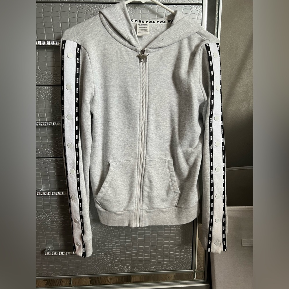 PINK VICTORIAS SECRET  Full Zip Grey Sweatshirt Hoodie Snap Sleeve